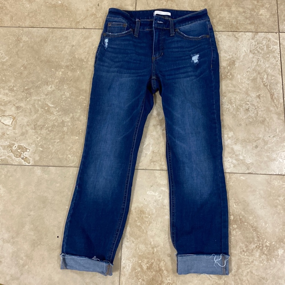 Lauren Conrad skinny jeans. Size 4. Raw hem. Light destruction.